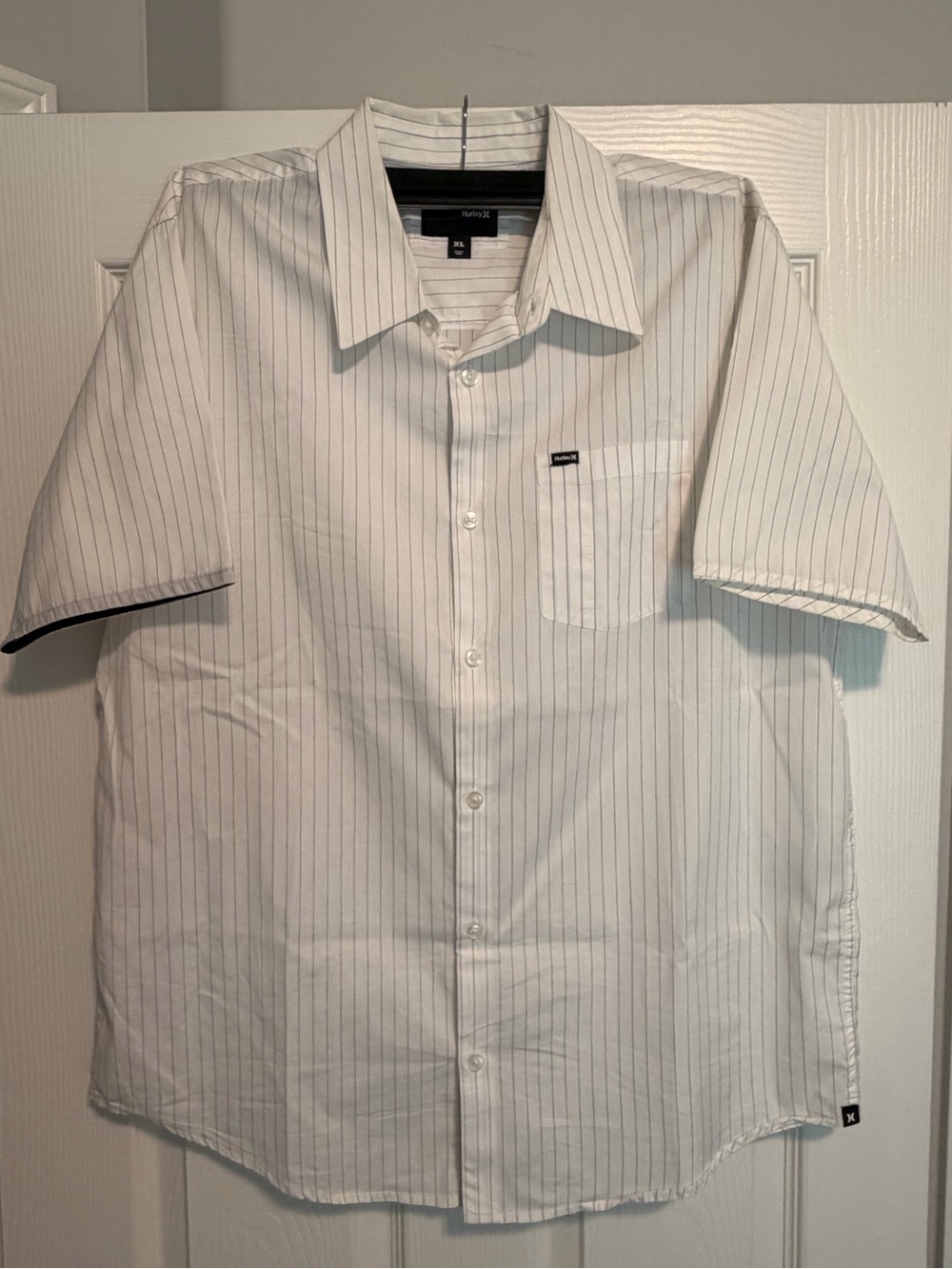 Hurley Men’s White Short-Sleeve Button-Down Shirt with Thin Black Pinstripes